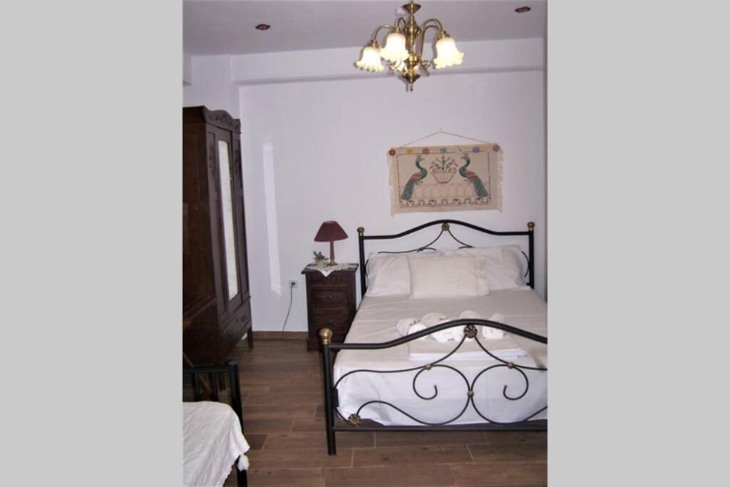 ανεξαρτητο στο ομορφο καστορειο Apartment *